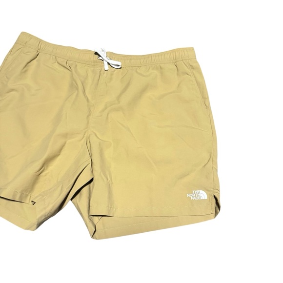 The North Face Mens Action Short 2.0 Khaki Stone Lightweight Performance XXL NWT - Picture 3 of 5